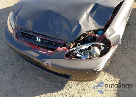 1996 Honda Civic Dx z USA, uszkodzony, nr VIN 2HGEJ6448TH113151